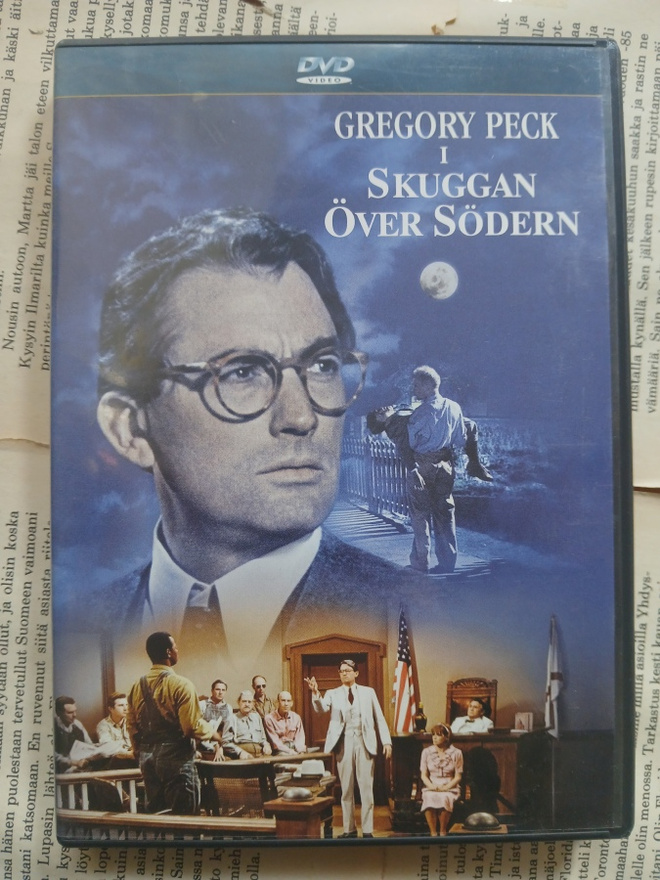 Kuin surmaisi satakielen | Skuggan över södern (SE DVD)