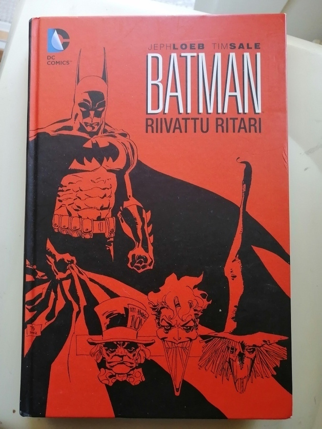 Loeb, Jeph & Sale, Tim: Batman: Riivattu Ritari