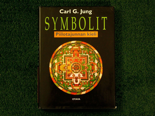 Carl G. Jung Symbolit Piilotajunnan kieli