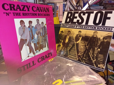 2 kpl LP Crazy Cavan STILL CRAZY / BEST OF ( SIS POSTIKULU)
