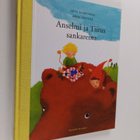 Liisa Saarenmaa : Anselmi ja Tiitus sankareina - pikkukuva 1