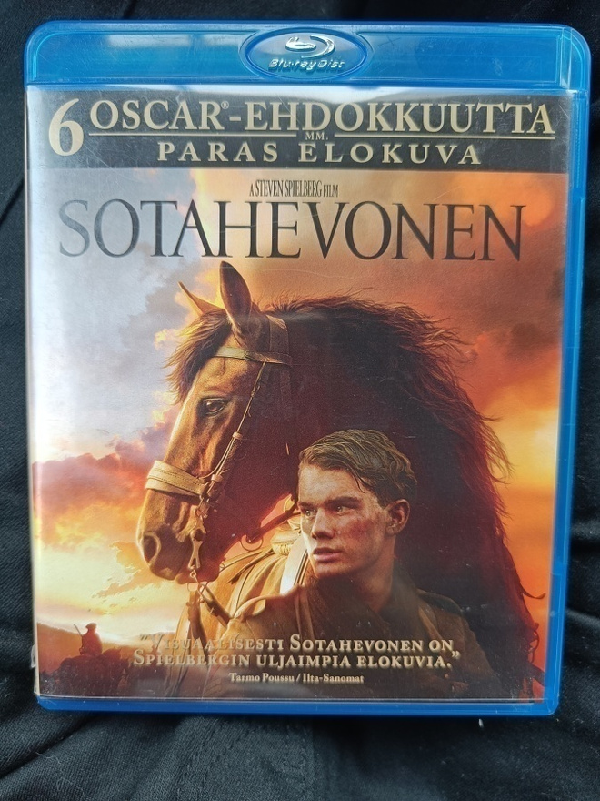 Sotahevonen - War Horse (2011) Blu-ray Suomijulkaisu