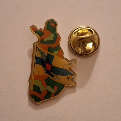 MILITARIA PINSSI