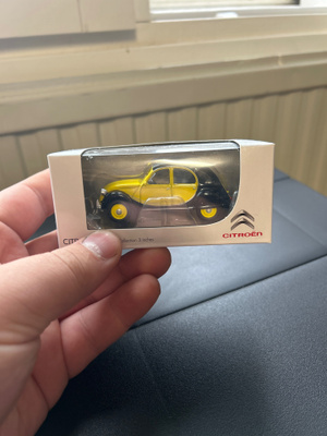 Uusi virheetön citroen 2cv