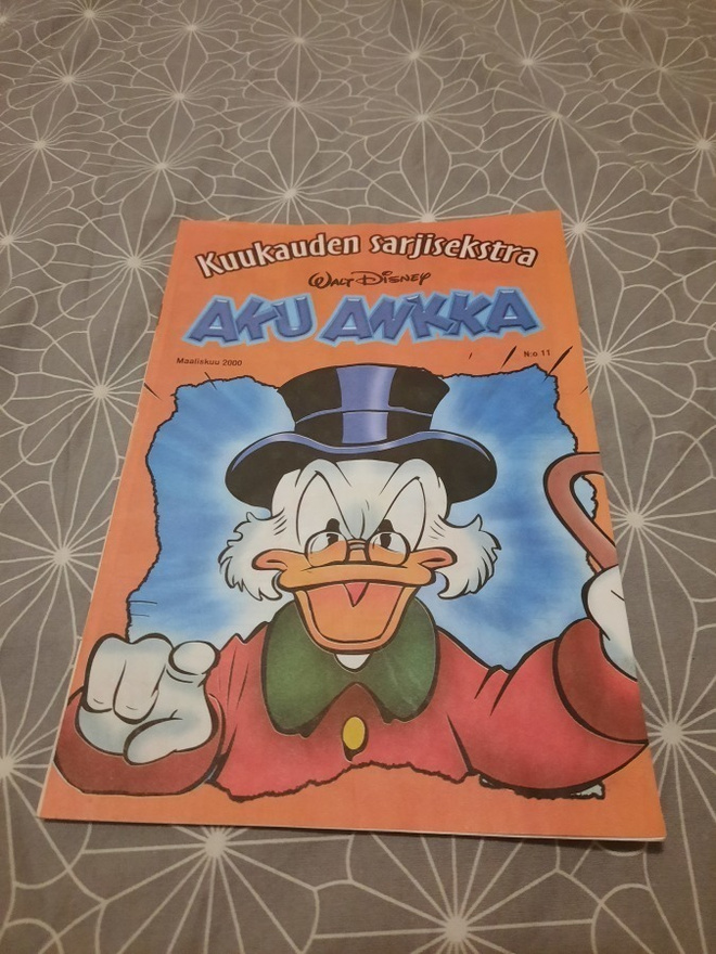 Kuukauden sarjisextra  11