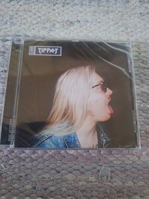 Tippa-T-White-MUOVISSA