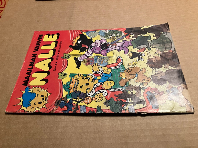 MAAILMAN VAHVIN NALLE 3/1985