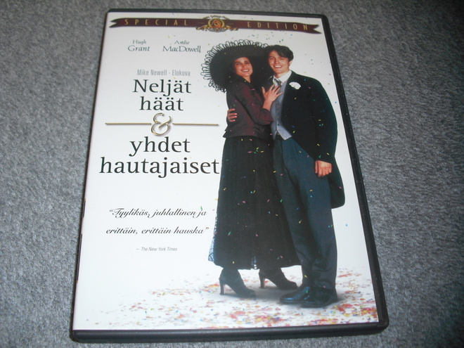 4. HÄÄT JA 1. HAUTAJAISET (Hugh Grant)***