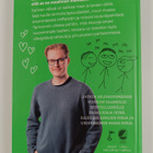 Mike Bäck : Maailman mahtavin kirja - pikkukuva 2