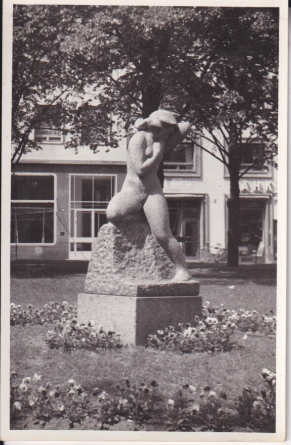 Jyväskylä. Raja-ahon veistos. Albin Aaltonen   ,e115