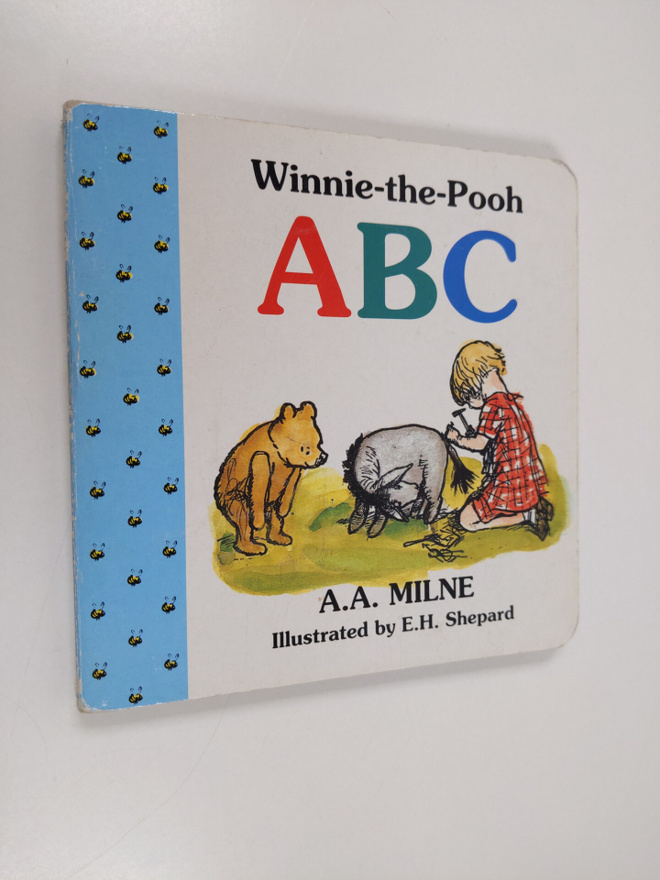Alan Alexander Milne ym. : Winnie-the-Pooh ABC