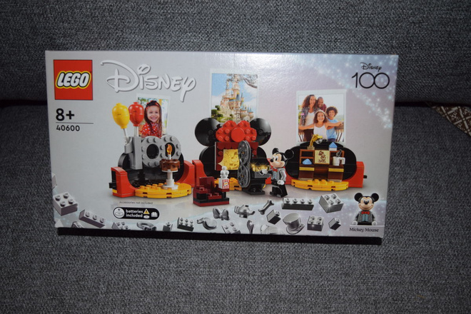 Lego 40600 Disneyn 100-vuotisjuhlat