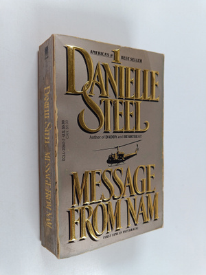 Danielle Steel : Message from nam