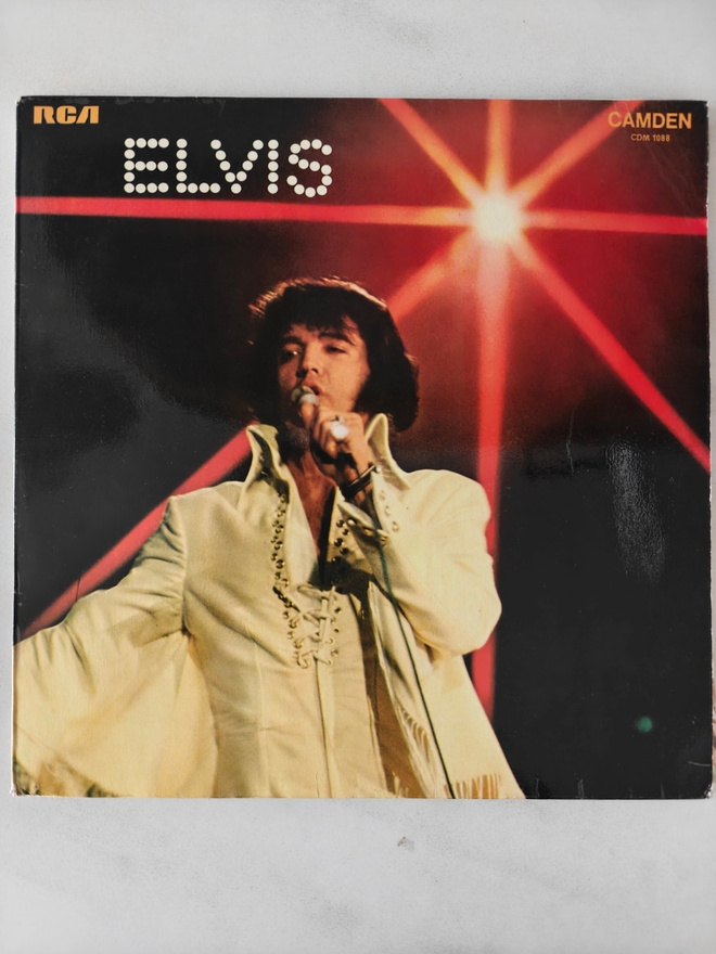 LP Elvis/you'll newer Walk alone
