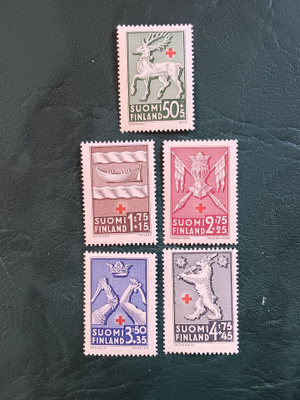 1942 PR-sarja postituoreet **
