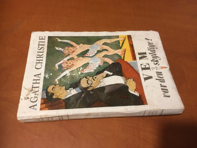 AGATHA CHRISTIE VEM VAR SKYLDIGE 1945