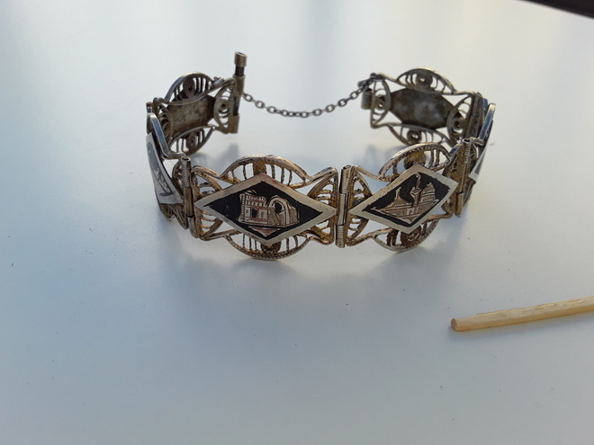 Niello rannekoru , Egypti / Niili aiheinen . Hopea ?