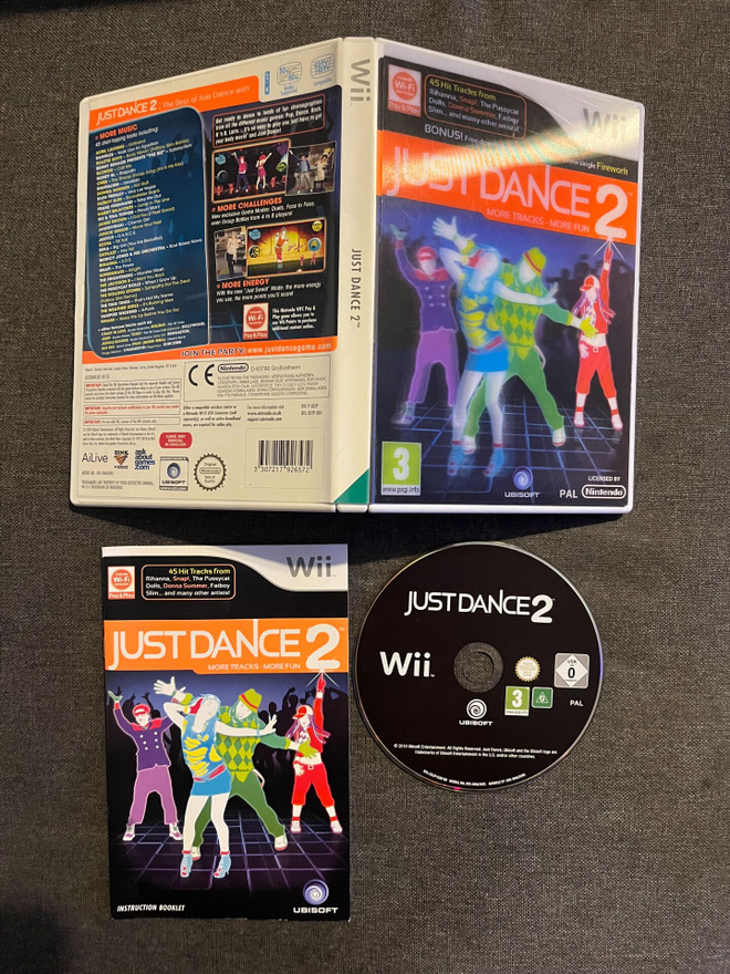 Just Dance 2 WII (Hologrammikannella)