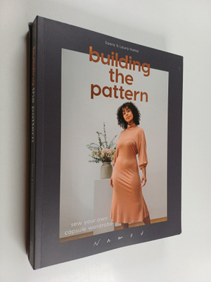 Saara Huhta : Building the pattern - Sew your own capsule...