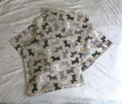 TYYNYNPÄÄLLINEN SKOTTITERRIERIT
