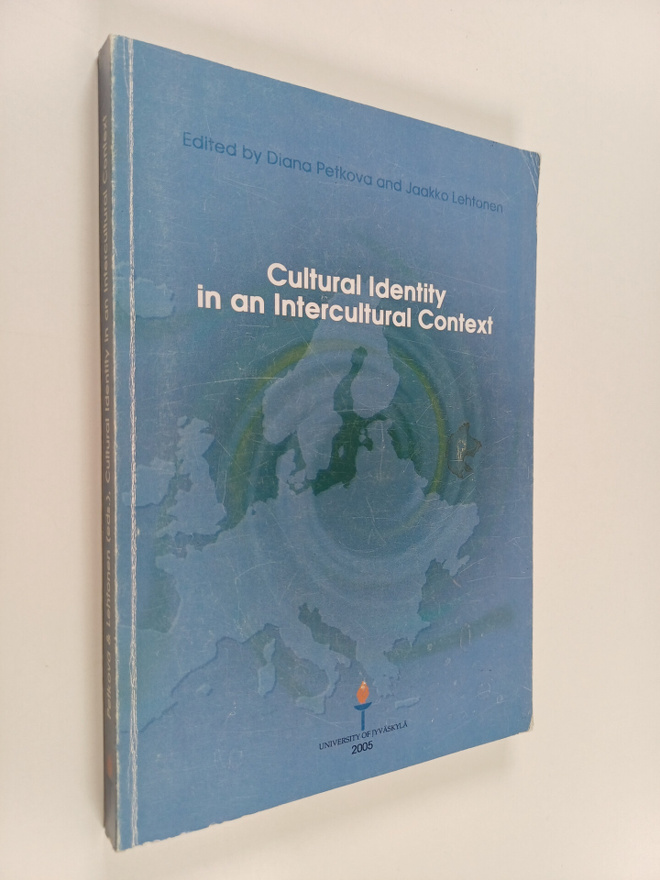 Cultural identity in an intercultural context