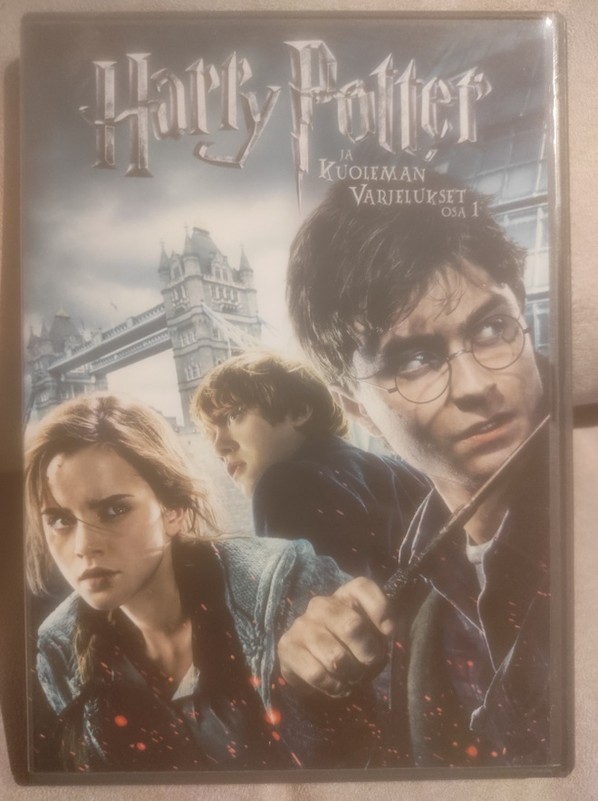 Harry Potter ja Kuoleman varjelukset osa 1