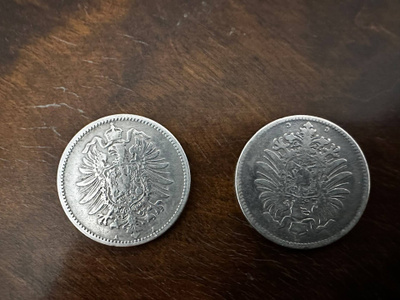 Saksa 1 Markka 1876 C & 1888 A hopearahat (Deutsches Reich .