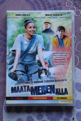Maata meren alla DVD