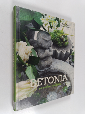 Malin Nilsson : Betonia ja veden välkettä