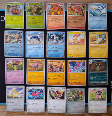 Pokemon kortit 20kpl (#21 Paradox Rift)