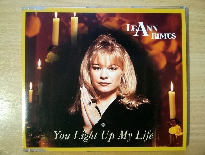 LeAnn Rimes - You Light Up My Life CDS