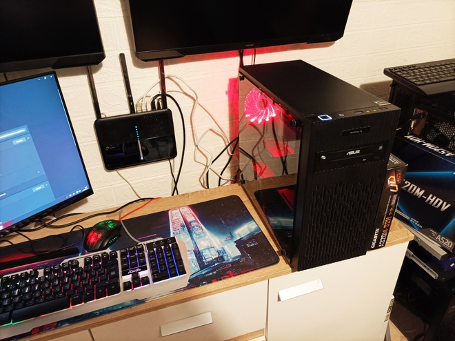 Kotitietokone  jossa Windows 11 (Amd Ryzen 3 3200G)