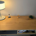 Jysk työpöytä ja sängynrunko ja IKEA pöytälamppu - pikkukuva 1