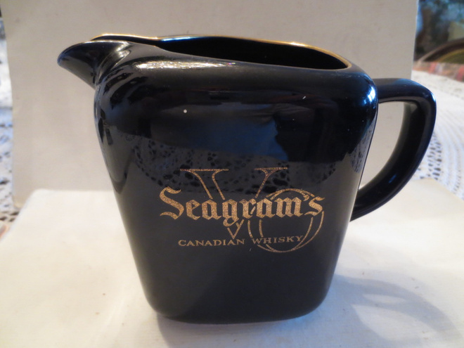 Arabia Viinakannu, Seagrams,  Canadian Whisky
