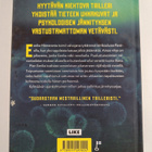 Tiina Raevaara : Peilityyni - pikkukuva 2