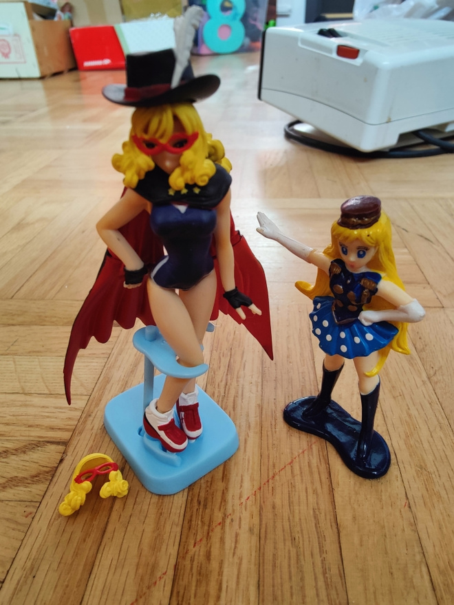 Air Gear ja Sailor Moon -figuurit