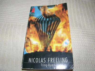 Nicolas Freeling Tsing-Bum!  -pok
