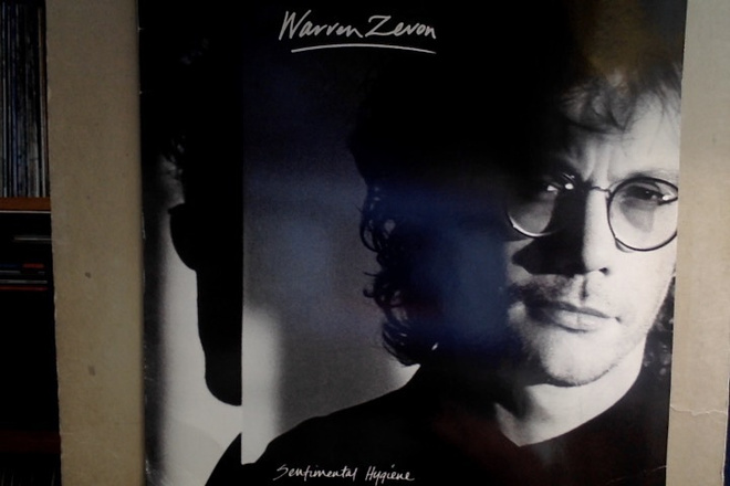 WARREN ZEVON :: SENTIMENTAL HYGIENE :: VINYYLI LP    1987 !!