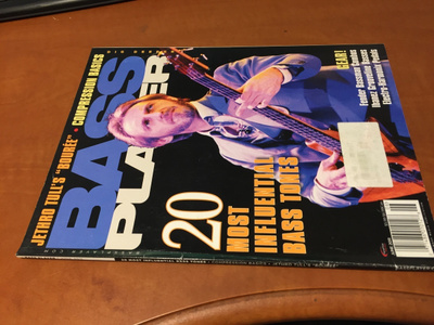 BASS PLAYER MAGAZINE 6/2011 HYVÄ