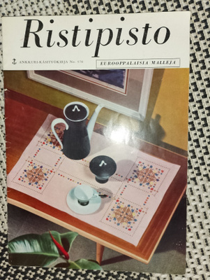 Ristipisto Ankkurikäsityökirja nro 570