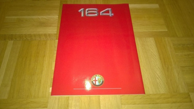 Esite Alfa Romeo 164, 1988