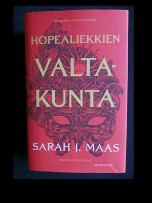 Sarah J. Maas - Hopealiekkien Valtakunta