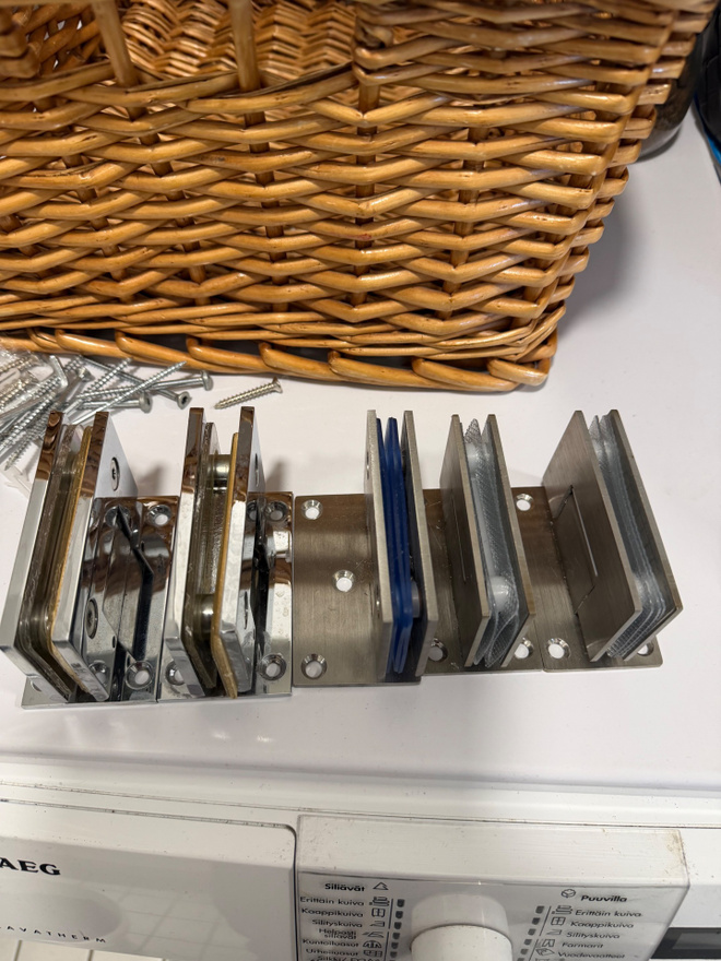 Uusi Lasioven sarana 5 kpl ,3 uutta ja 2 kpl käytetty