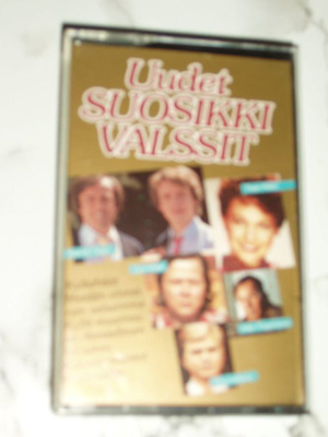 C-kasetti Uudet Suosikkivalssit