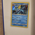 Vaporeon (HIF 18) Hidden Fates - Singles Holographic RARE - pikkukuva 1