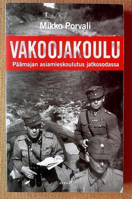 Mikko Porvali:  Sinisen kuoleman kuva/ Vakoojakoulu