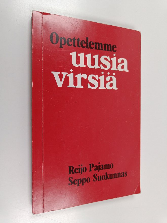 Reijo Pajamo : Opettelemme uusia virsiä : Virsikirjakomit...