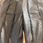 UUSI kiiltävä vihreä tekonahka leggings S/EUR36 upea saumaus - pikkukuva 4