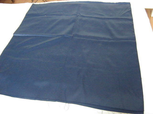Tumman sininen kangas  pit. 80 cm, lev. 150 cm