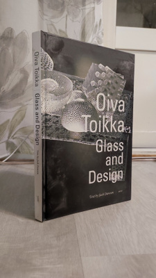 Oiva Toikka - Glass and Design